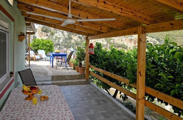 דירות הרקליון Old Castle & Mountain Wiew מראה חיצוני תמונה